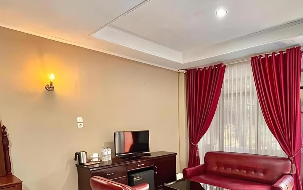 Hotel Benteng Bukittinggi Eksteriør billede